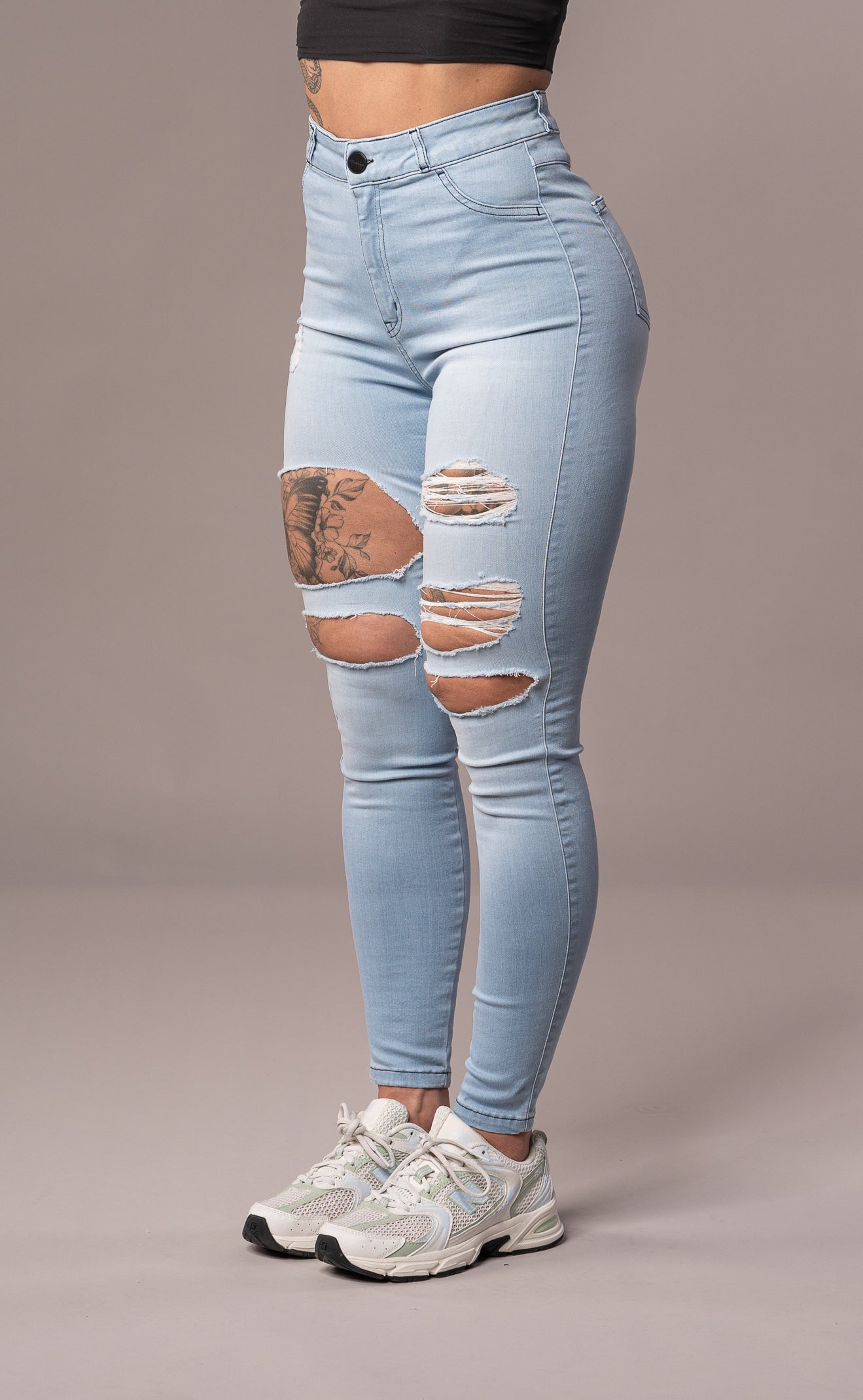 Womens Regular Super Ripped High Waisted Fitjeans - Bleach Blue Regular Super Ripped High Waisted FITJEANS