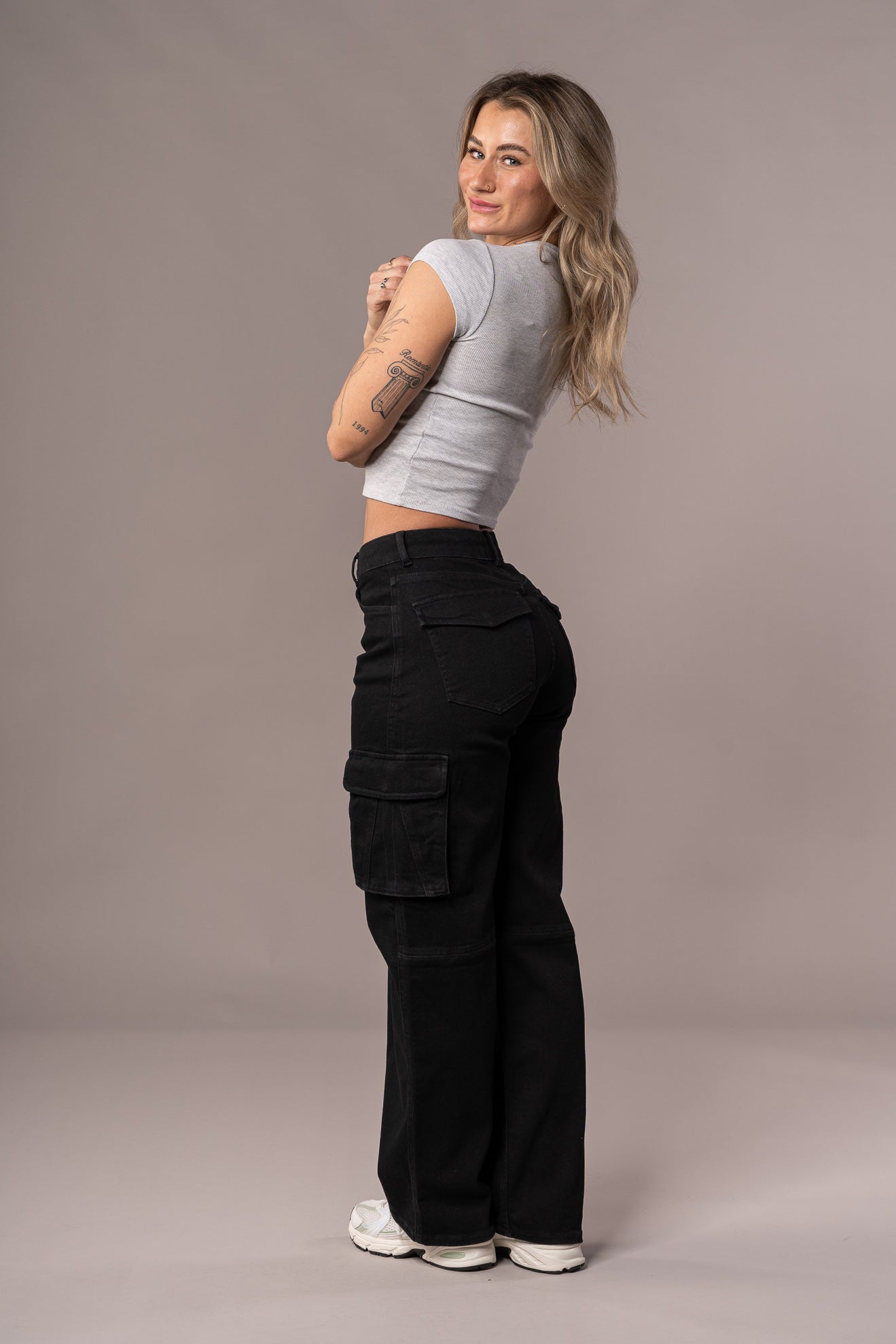 Womens Cargo Fitjeans - Black Cargo FITJEANS   