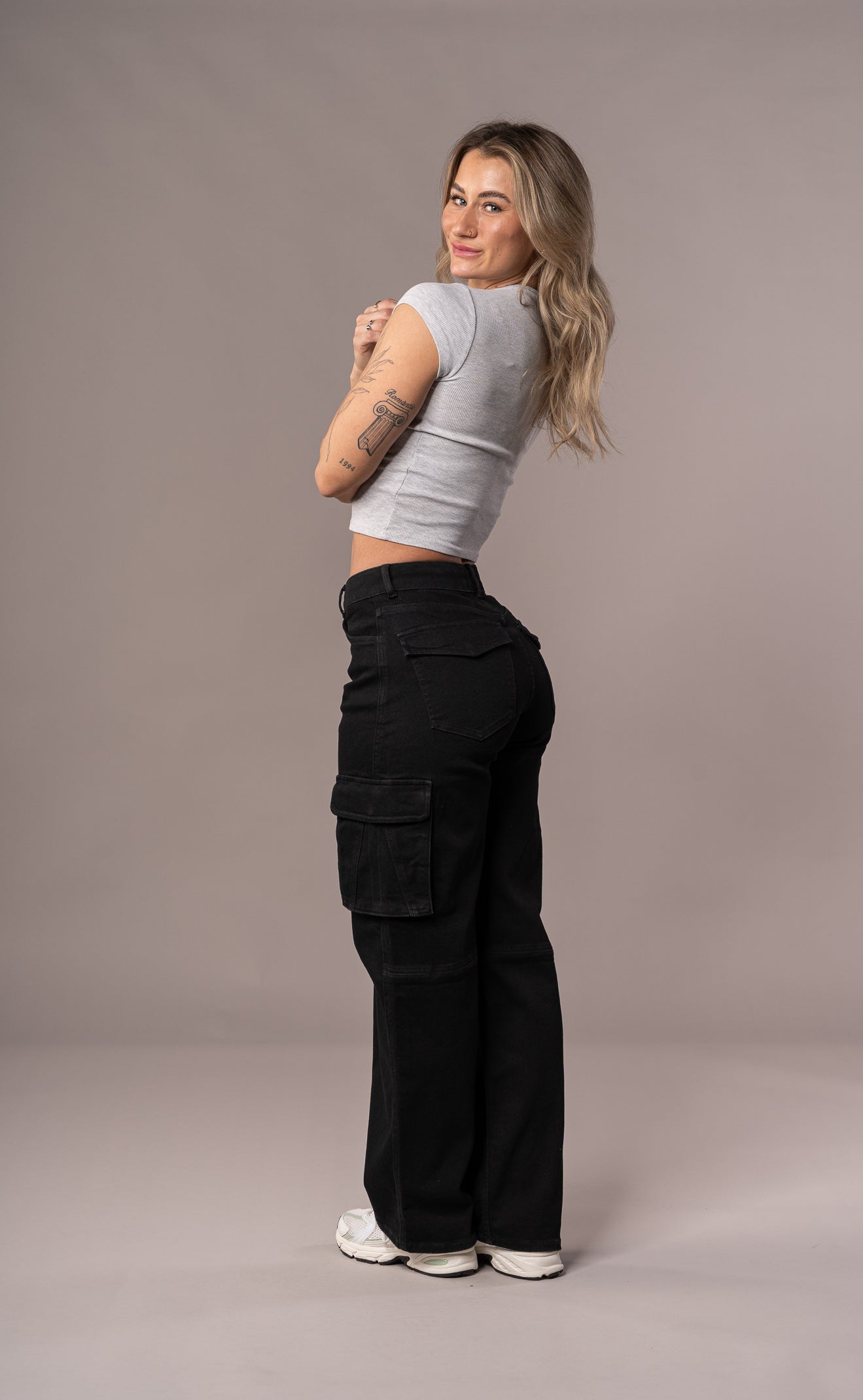 Womens Cargo Fitjeans - Black Cargo FITJEANS   