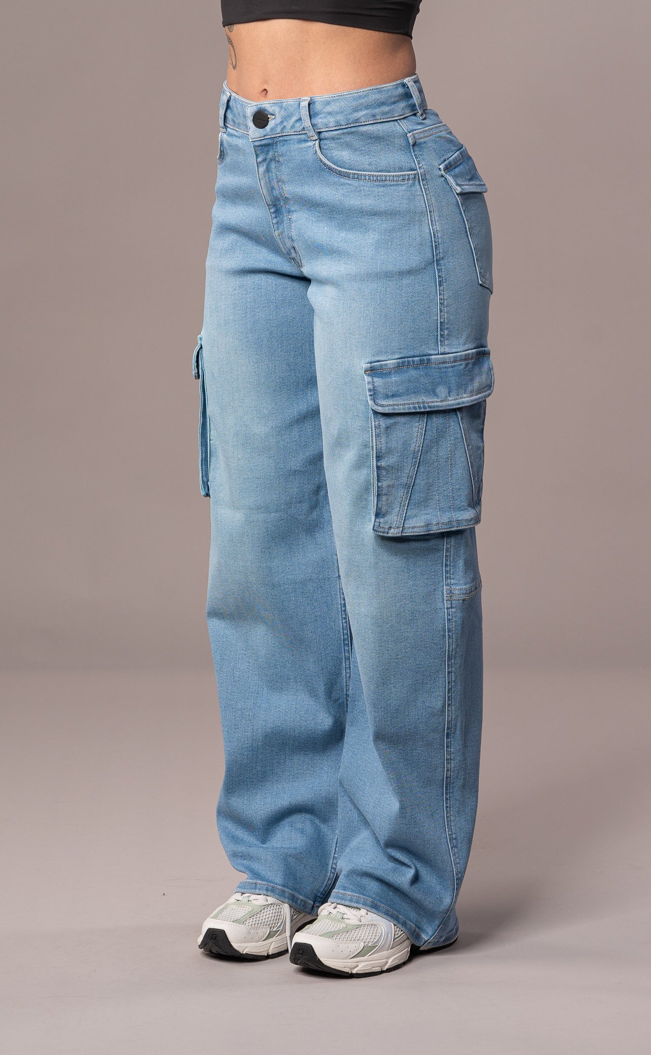 Womens Cargo Fitjeans - Arctic Light Blue Cargo FITJEANS   