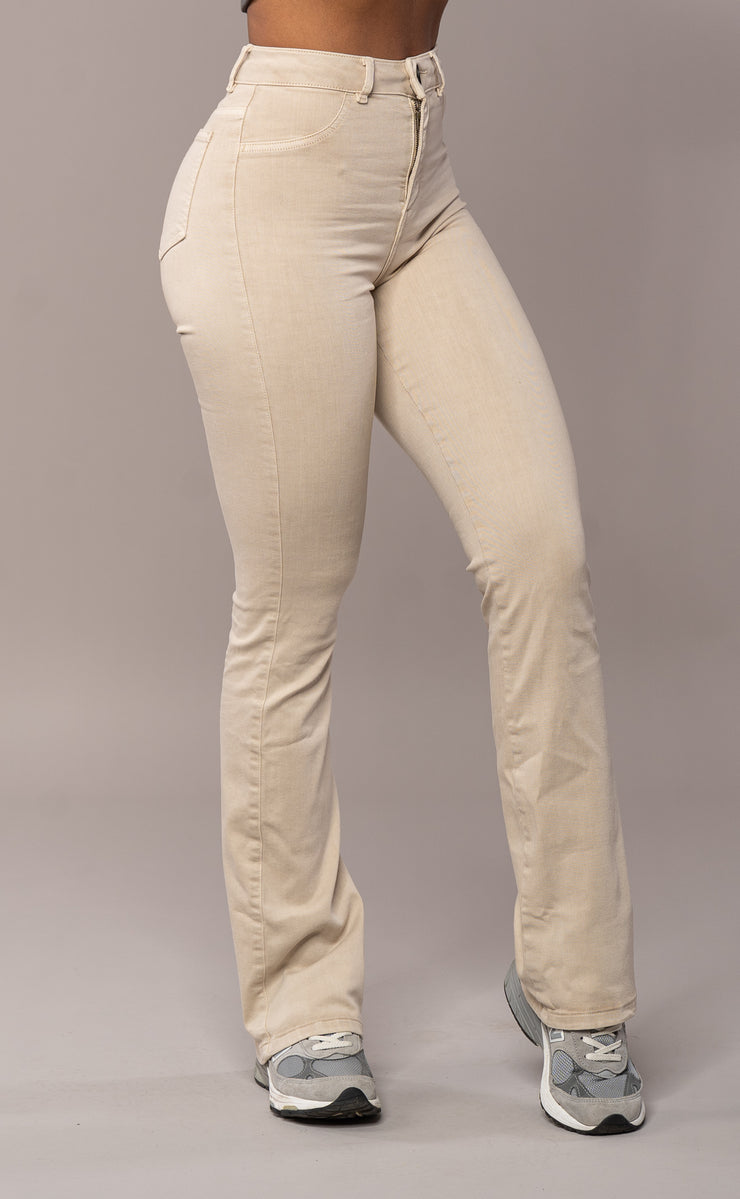 Womens Pastel Flared Fitjeans - Sand – FITJEANS