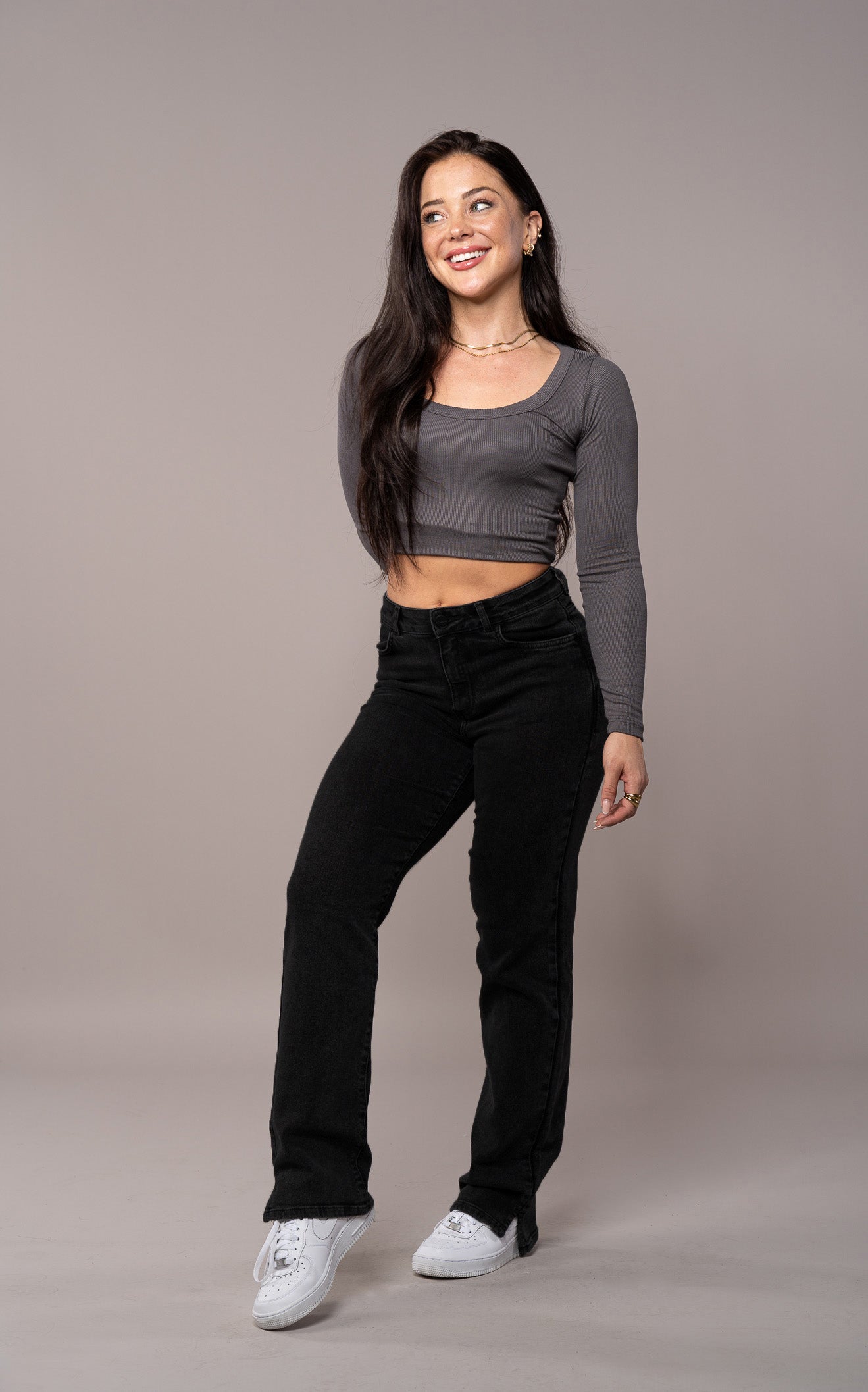 Womens Straight Leg Fitjeans - Black Straight Leg FITJEANS   