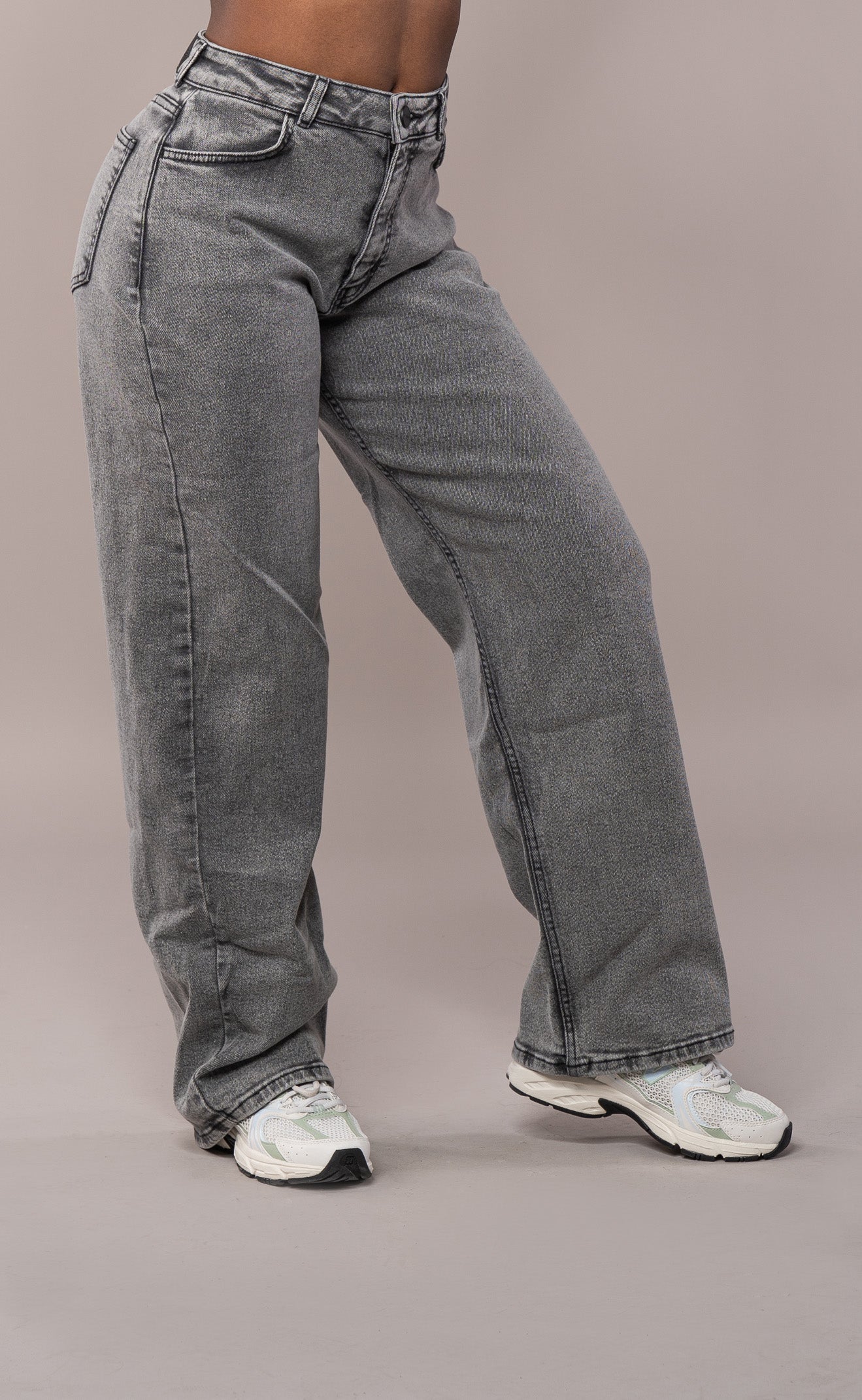 Womens Baggy Fitjeans - Heavy Washed Grey Baggy FITJEANS   