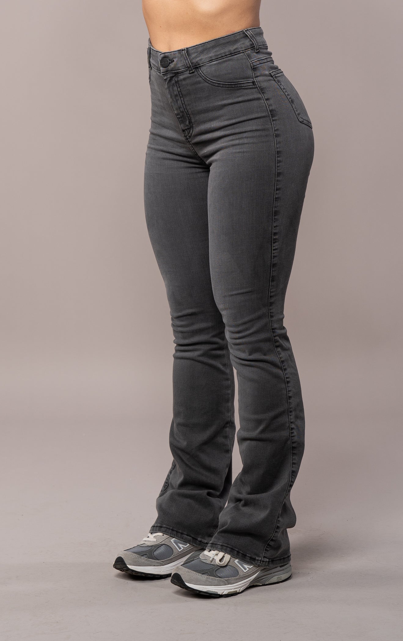 Womens Flared Fitjeans - Grey Flared FITJEANS