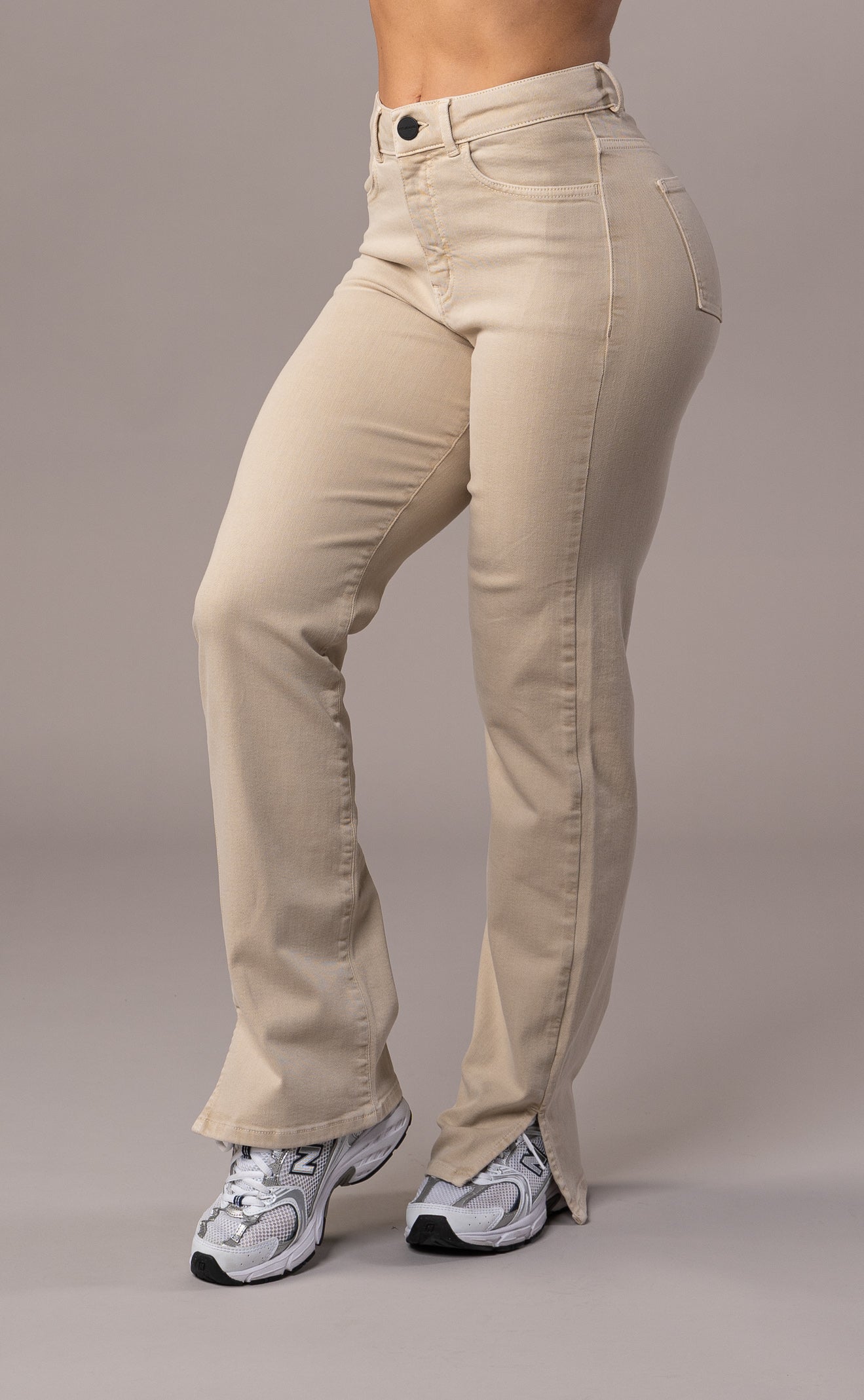 Womens Pastel Straight Leg Fitjeans - Sand Straight Leg FITJEANS   